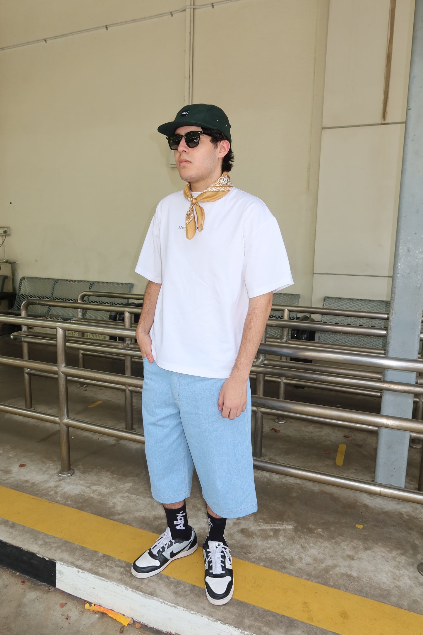 Boys Club - Boxy Oversized T-shirt