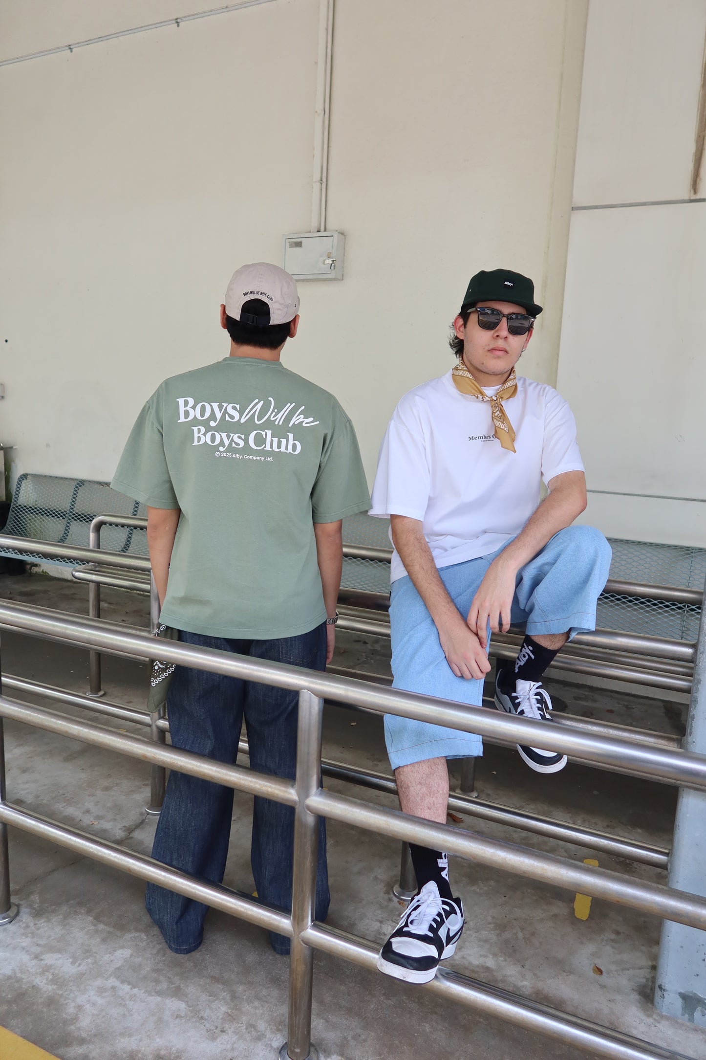 Boys Club - Boxy Oversized T-shirt