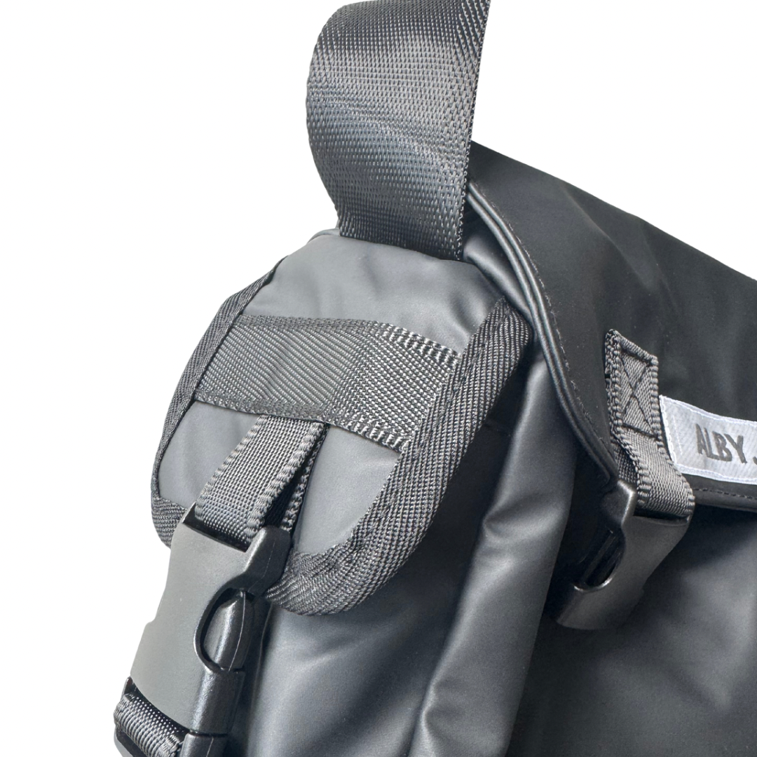 Yagai Crossbody Sling Bag