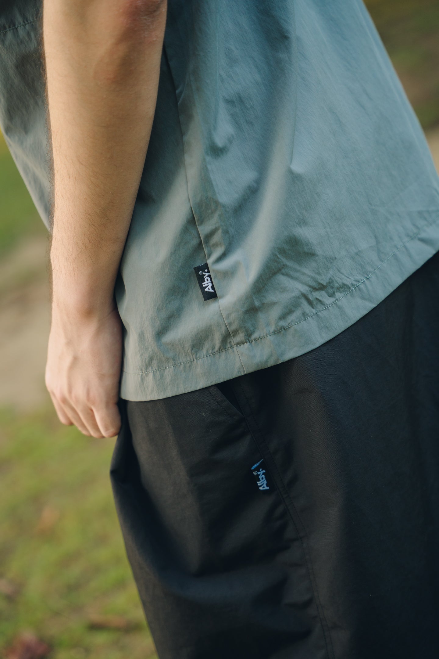 Yagai Nylon Baggy Balloon Pants – Lightweight Outdoor Utility