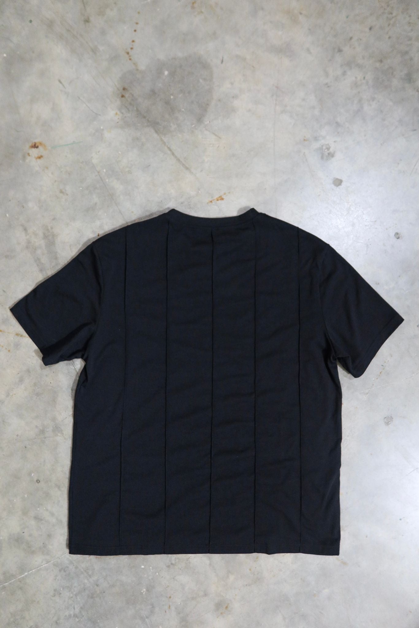 Line T-Shirt