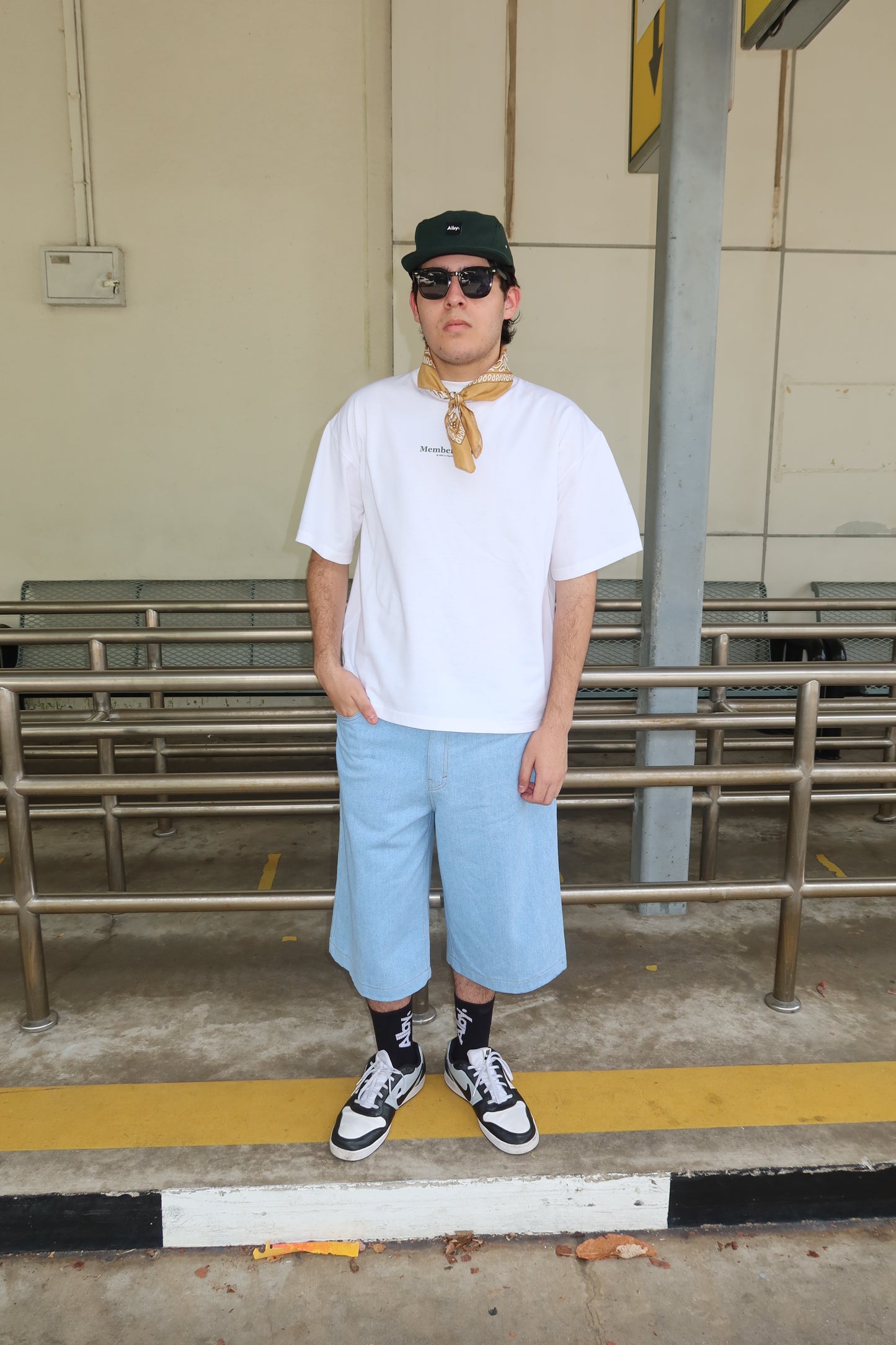 Boys Club - Boxy Oversized T-shirt