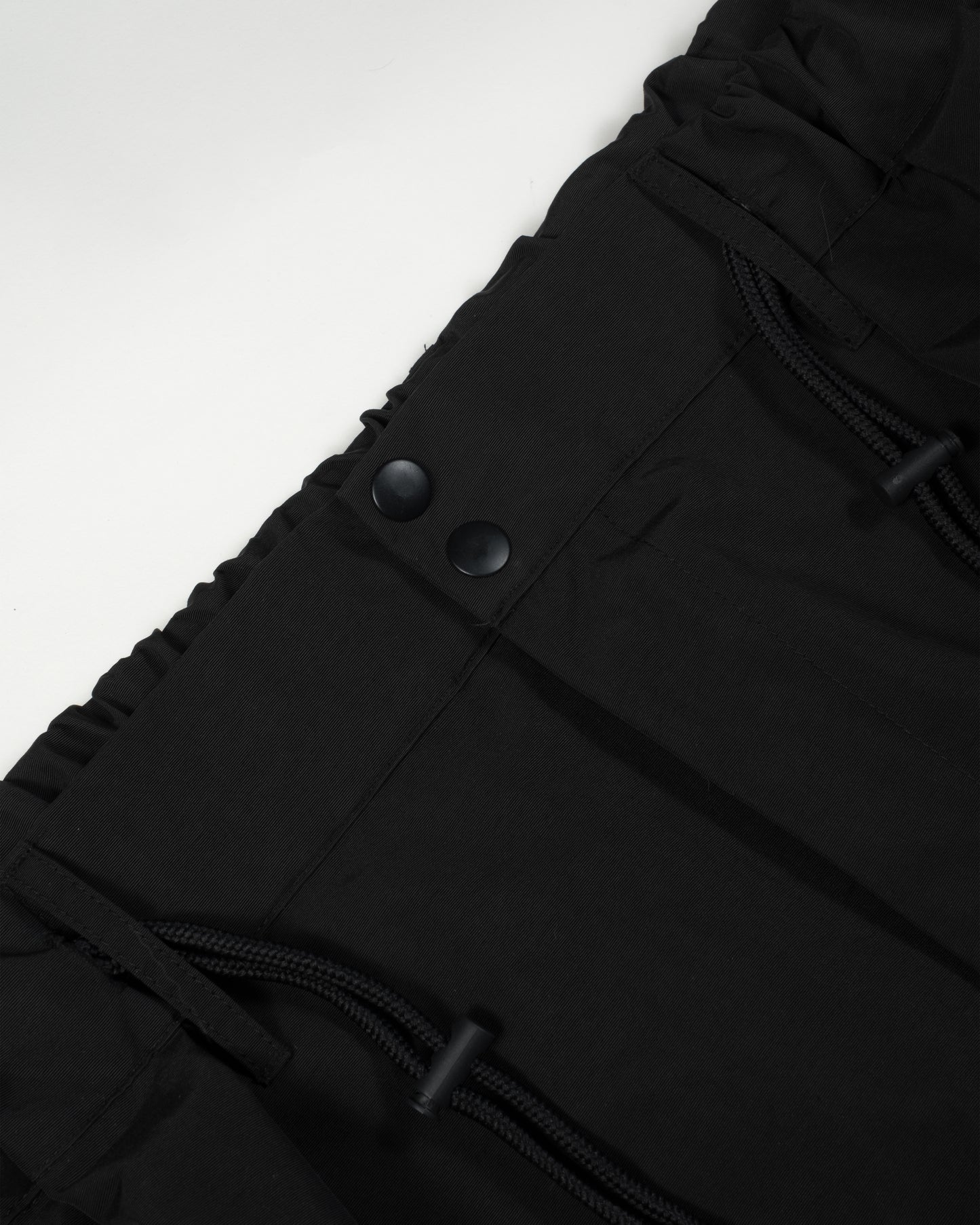 Yagai Nylon Baggy Balloon Pants – Lightweight Outdoor Utility